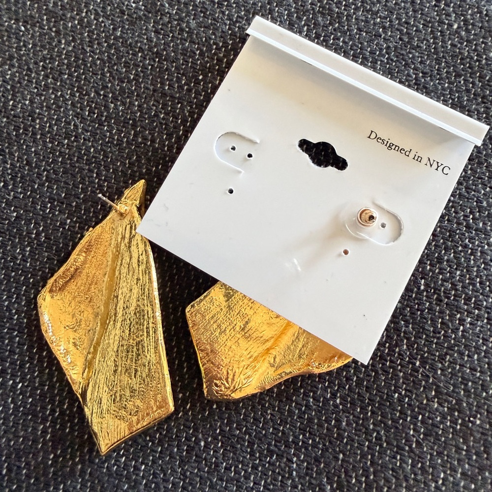 JARDIN 14K Gold Plated Organic Statement Earrings - Picture 3 of 7